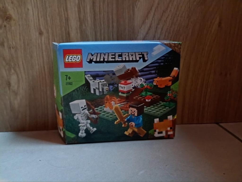 Lego Minecraft 21162, Ophalen, Lego