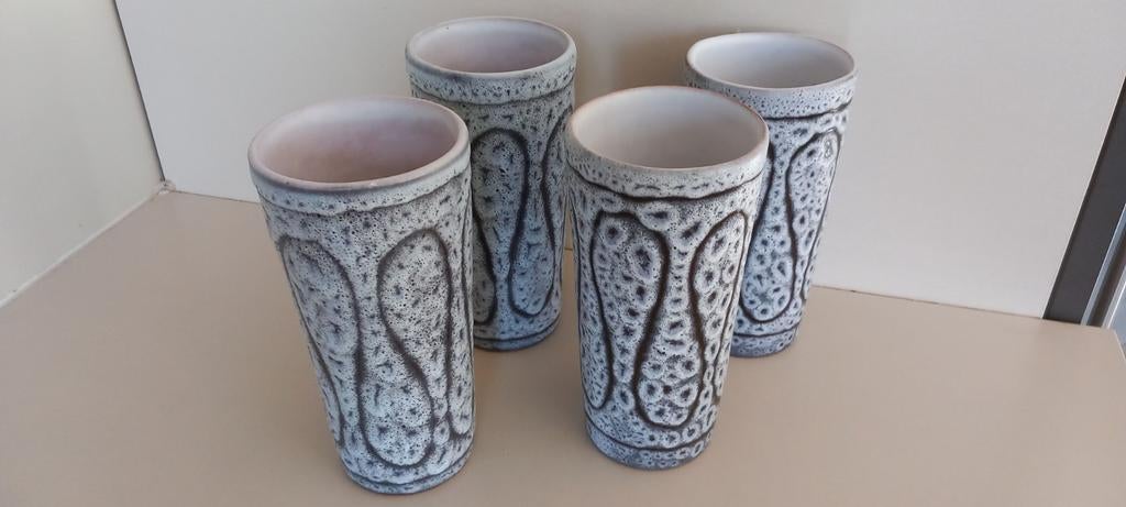 4 gobelets en céramique française Austruy années 50, Enlèvement ou Envoi