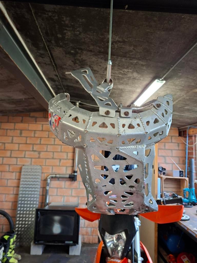 Skid-plate beta rr, Motoren, Ophalen