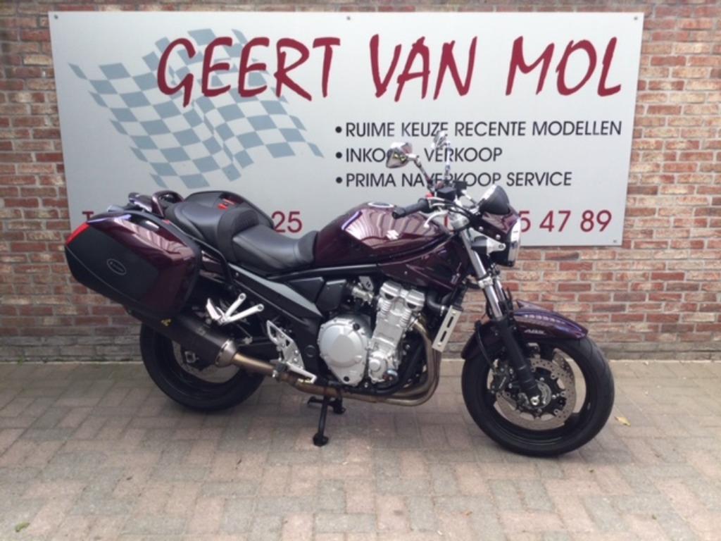 Suzuki Bandit 1250 N, 2010, 4 cilinders, Motorrijbewijs A, Bedrijf, Meer dan 35 kW
