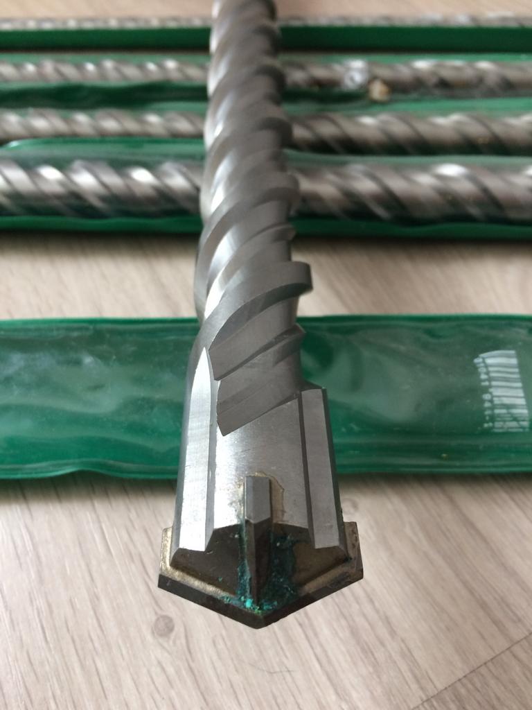 4 delige sds Max borenset nieuw!, Ophalen of Verzenden, Nieuw