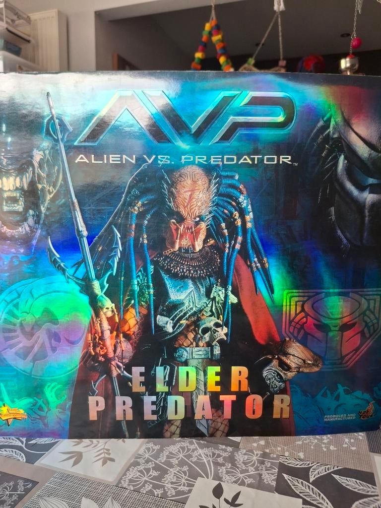 Hot toys elder predator avp, Collections, Enlèvement ou Envoi, Comme neuf, Figurine ou Poupée