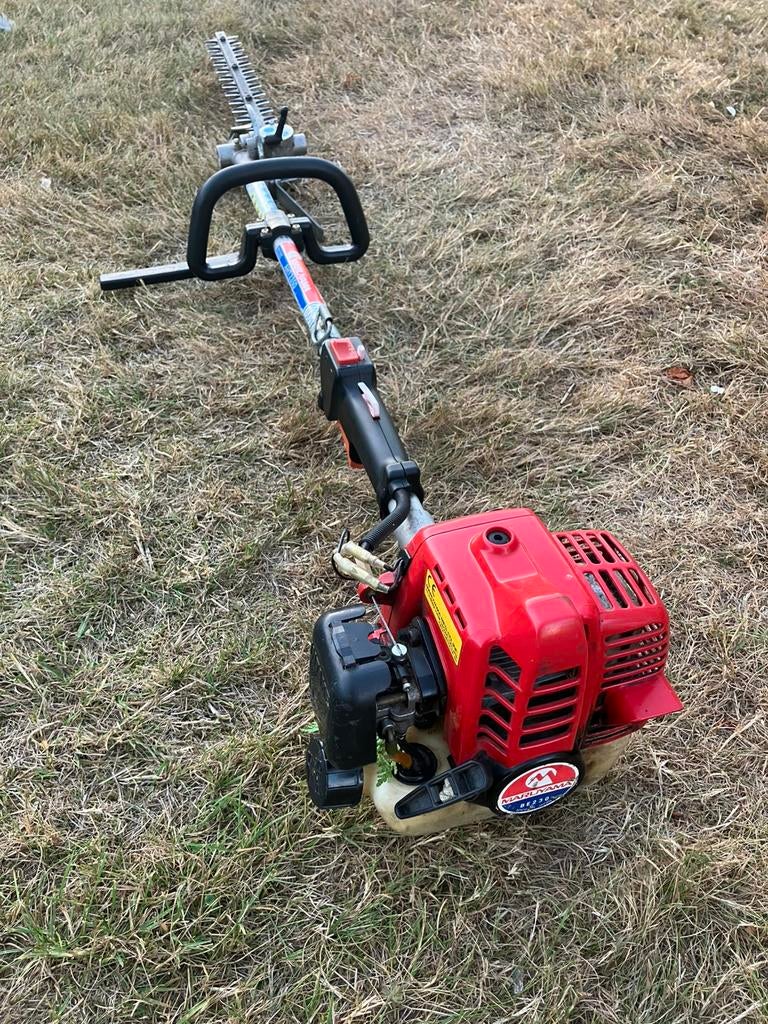 Kleine heggeschaar op steel te huur, Ophalen, Gebruikt