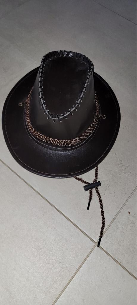 Cowboy hoed, Enlèvement, Chapeau