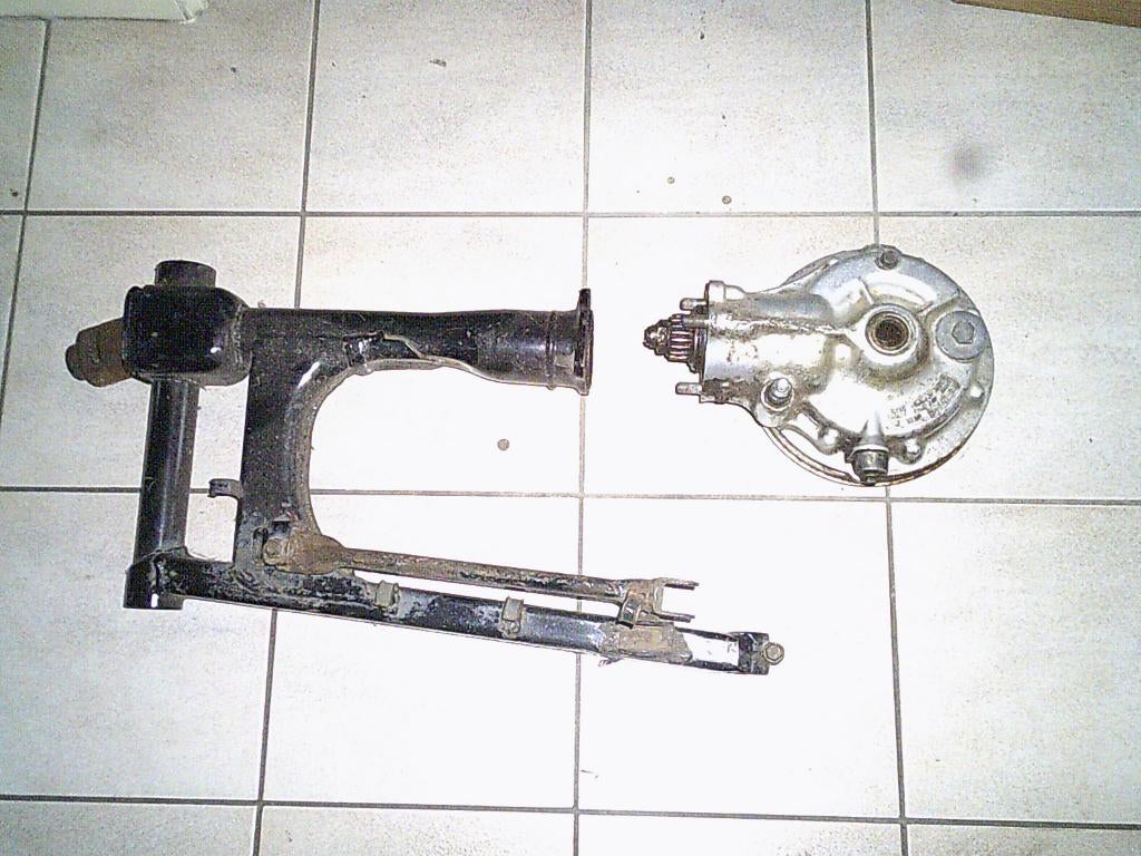 Honda Gl 1100 achterbrug en cardanklok, Motoren, Ophalen, Gebruikt