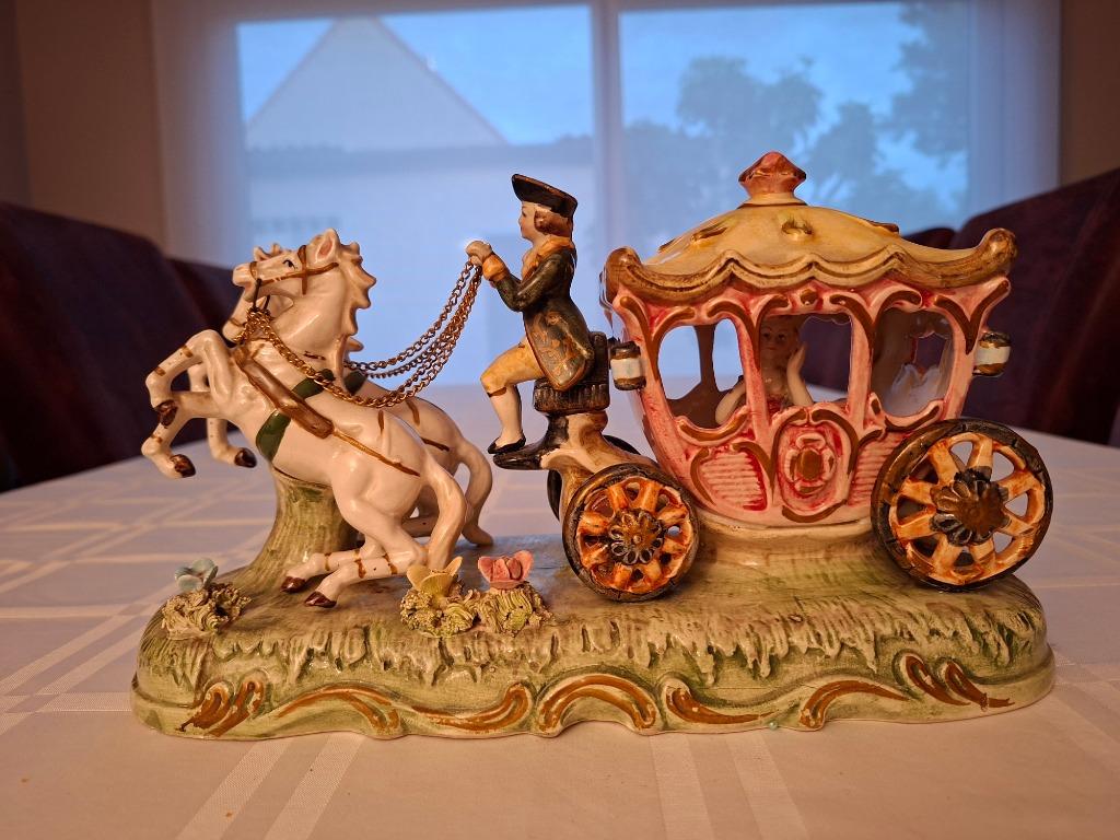 Porseleinen koets, Antiek en Kunst, Ophalen of Verzenden