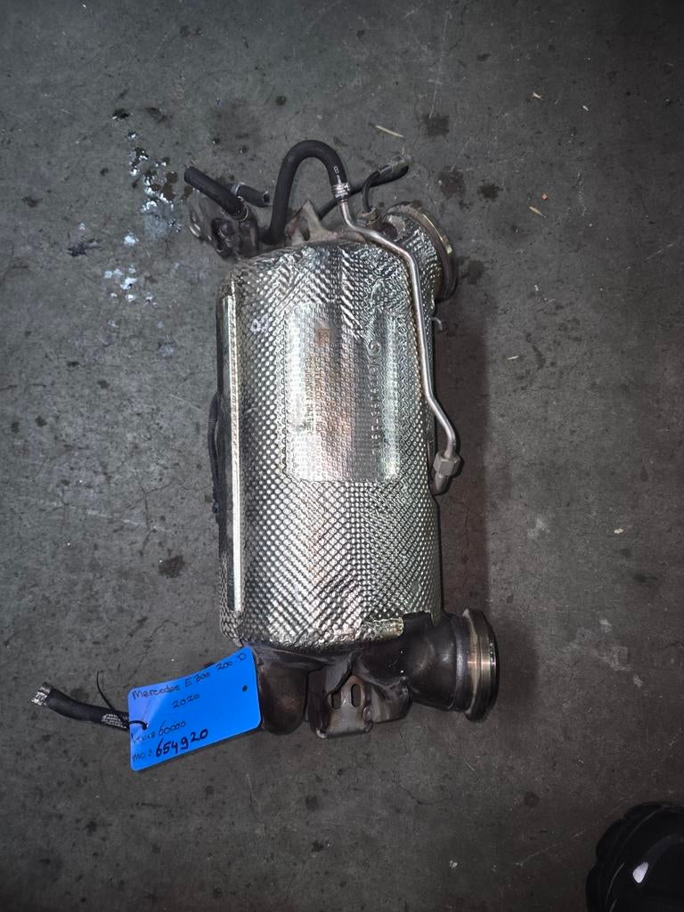 Filtre à particules Mercedes E300 D 654920, Enlèvement ou Envoi