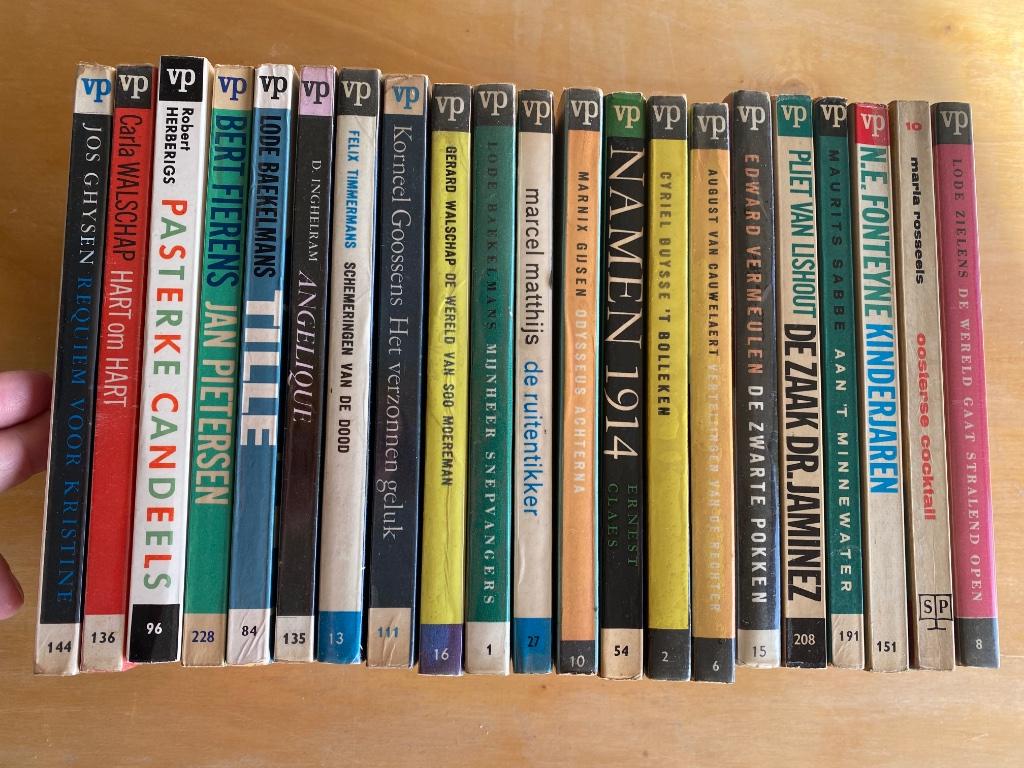 Vlaamse pockets 21 stuks, Boeken, Literatuur, Gelezen, België, Ophalen