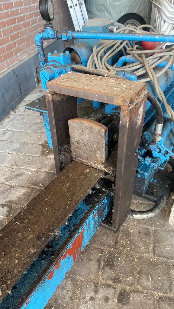 Houtkliever, Ophalen