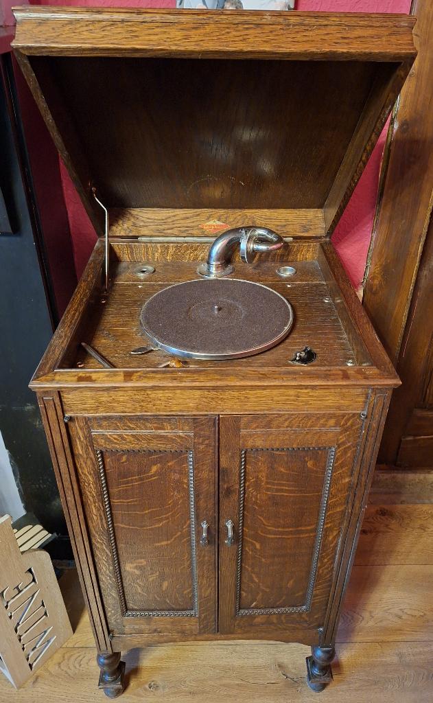 Meuble gramophone complet avec lot de disques 78 tours, Enlèvement, Utilisé, Tourne-disque, Autres marques