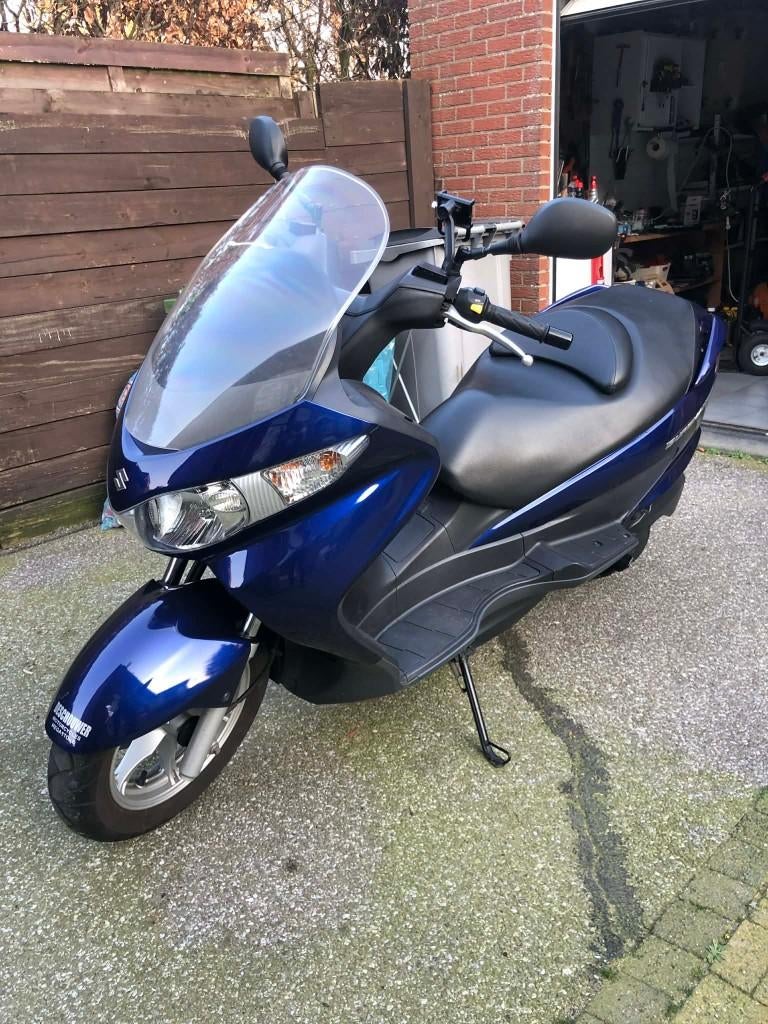suzuki burgman 125, Motoren, Scooter, Particulier, 125 cc, 11 kW of minder
