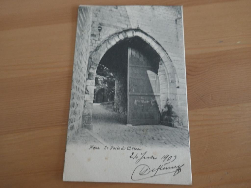 mons la porte du château, Enlèvement ou Envoi, Affranchie, Hainaut