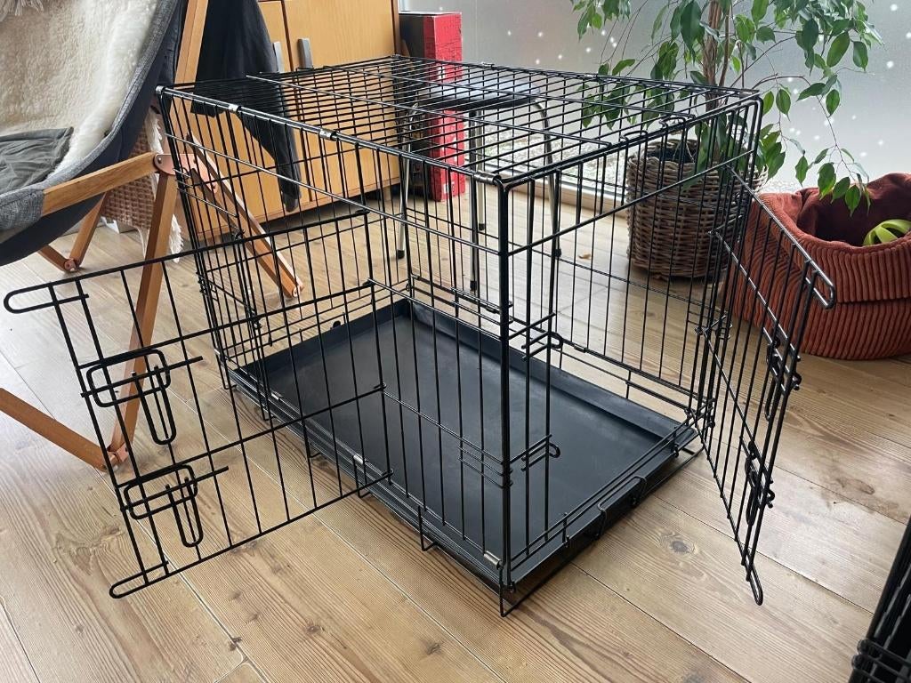 Bench - opvouwbare kennel - hond, Dieren en Toebehoren, Ophalen of Verzenden, Zo goed als nieuw