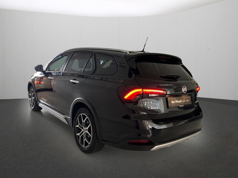 Fiat Tipo Station Wagon Cross 1.5 Hybrid 130 (automatique), 121 g/km, Achat, 1469 cm³, 5 portes