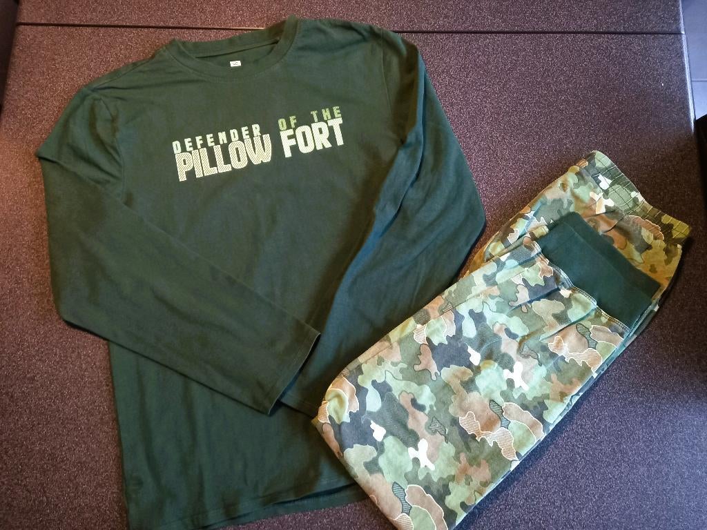 Jongenskleding – Pyama – maat 146/152, Kinderen en Baby's, Kinderkleding | Maat 146, Nacht- of Onderkleding, Gebruikt, WE, Ophalen of Verzenden