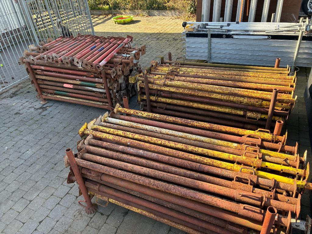 235 schoren!!, Doe-het-zelf en Bouw, Metalen, Ophalen, Gebruikt, IJzer