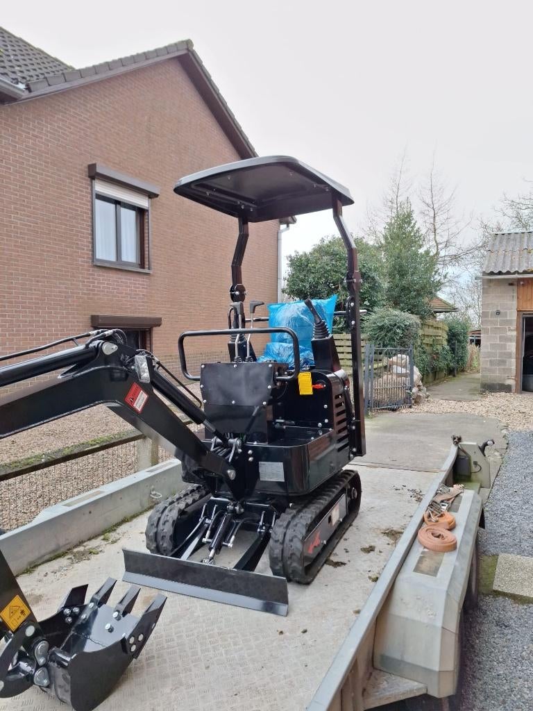 Mini-pelle, Enlèvement