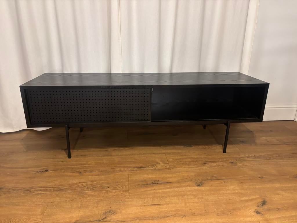 DEBA TV Meubel B140 x D40 x H45, Ophalen, Zo goed als nieuw