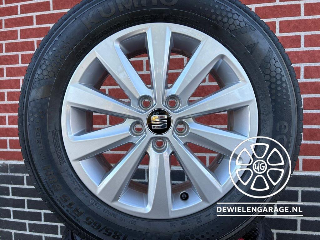Seat Ibiza 2025 Velgen + Banden NIEUW Origineel Fabia Polo 5, Auto-onderdelen, 15 inch, -, -, Banden en Velgen