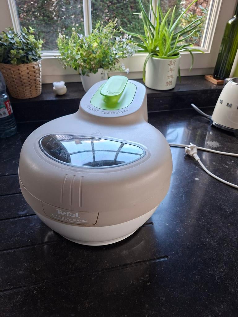 Tefal actifry essential, Electroménager, Friteuses à air, Enlèvement, Utilisé, Friteuse à air, 1000 à 1499 grammes