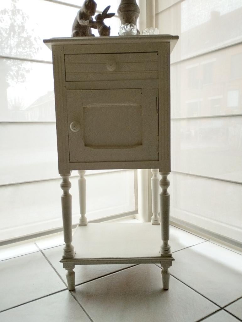 Brocante kastje kast, Ophalen