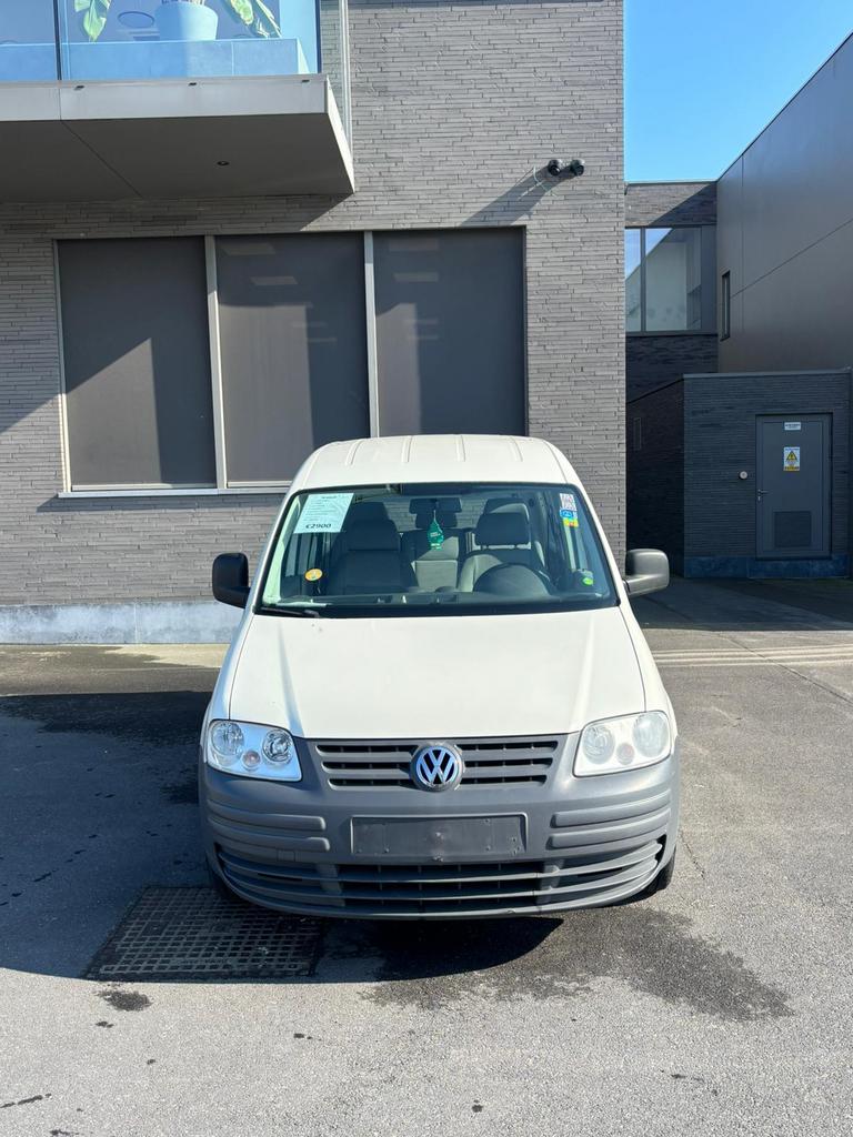 Volkswagen Caddy/2008/1.6 gazole/55 kW/218 000 km, Achat, 4 portes, 1596 cm³, Blanc