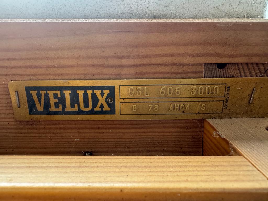 Velux, Doe-het-zelf en Bouw, Ophalen, Gebruikt, 80 tot 120 cm, 80 tot 120 cm
