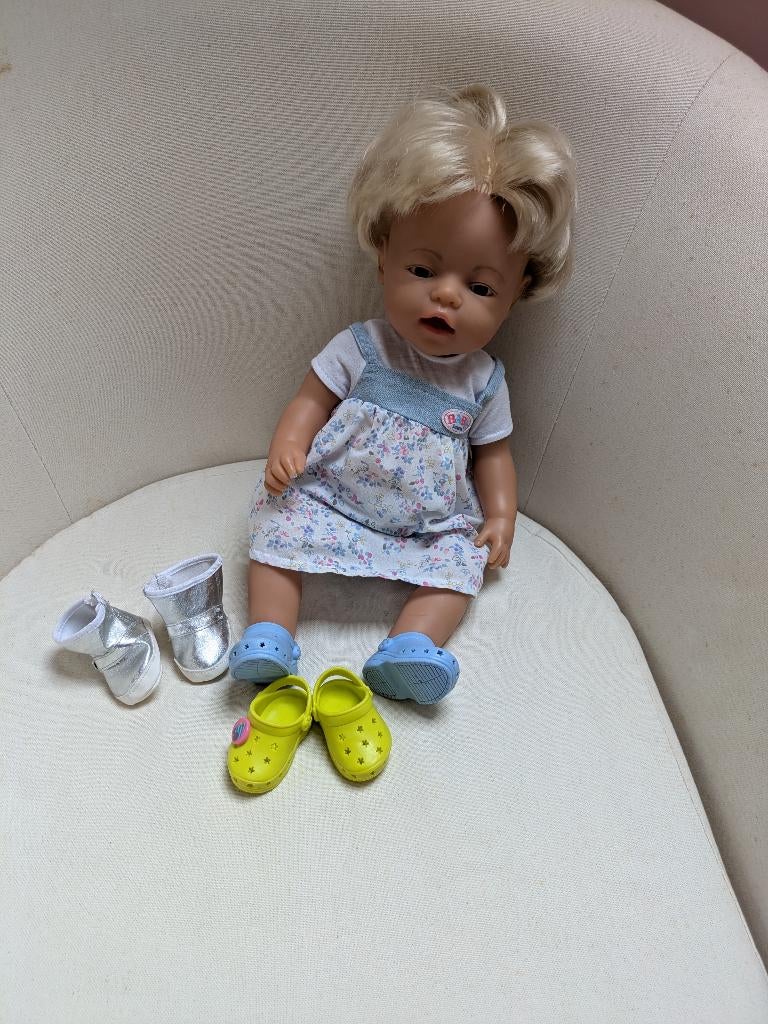 Pop Babyborn, Kinderen en Baby's, Ophalen of Verzenden, Zo goed als nieuw, Babypop