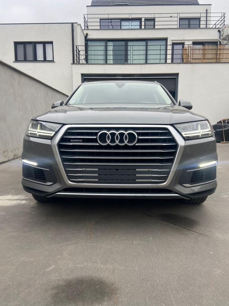 Audi Q7 e-tron diesel hybride 2016 106 000 km, Auto's, Audi, Automaat, USB, Leder, Bedrijf