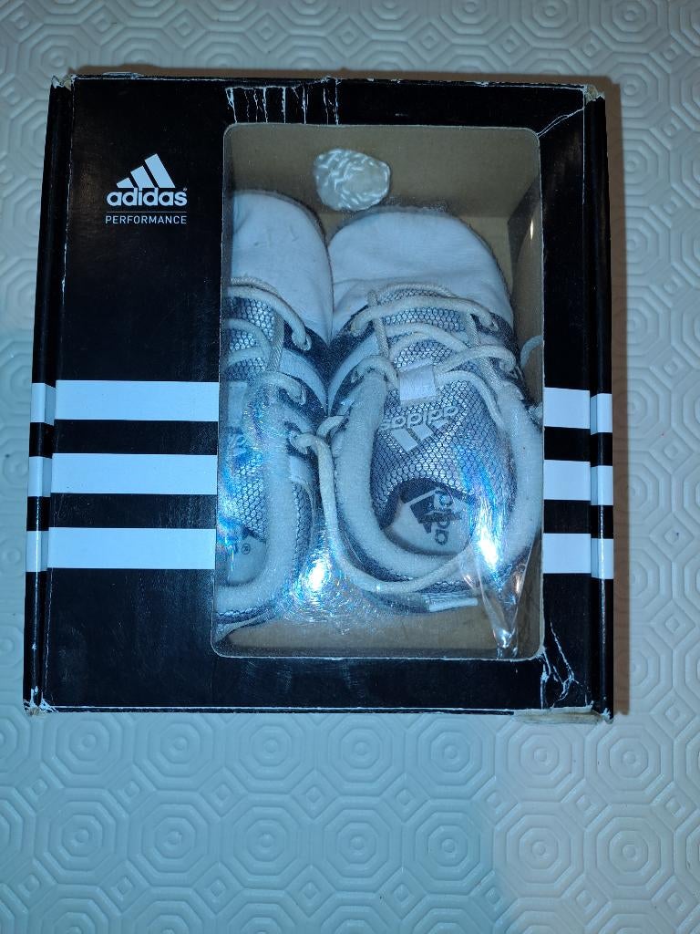 Chaussures souples Adidas - taille 19, Enfants & Bébés, Enlèvement ou Envoi, Adidas, Garçon, Bottines