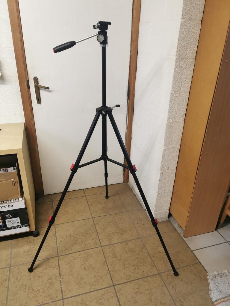 Alu statief lichtgewicht foto video, Audio, Tv en Foto, Fotografie | Statieven en Balhoofden, Ophalen of Verzenden, Zo goed als nieuw