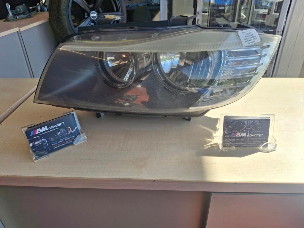 Phare avant gauche bmw série 3 e90 e91 lci d origine BMW oem, Enlèvement, BMW