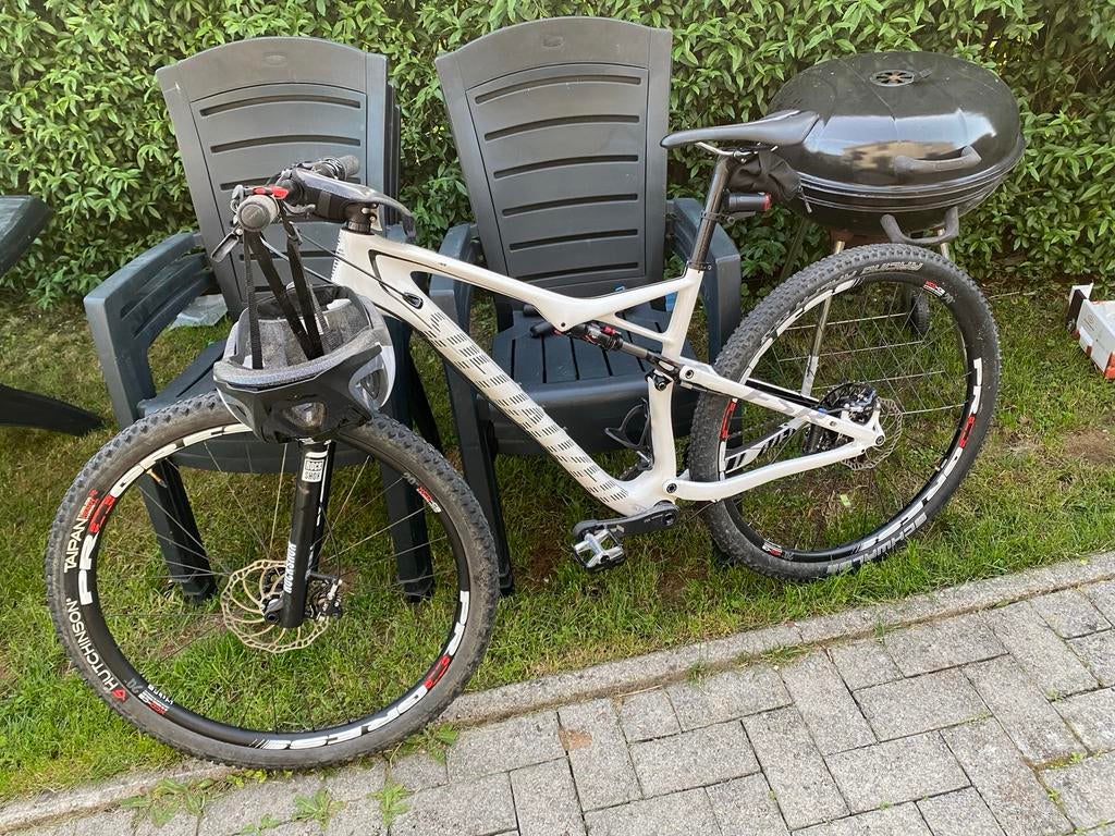 vtt specialized Epic Expert Carbon 29 World Cup, Fietsen en Brommers, Gebruikt, Vering, 10 tot 15 versnellingen, Overige maten