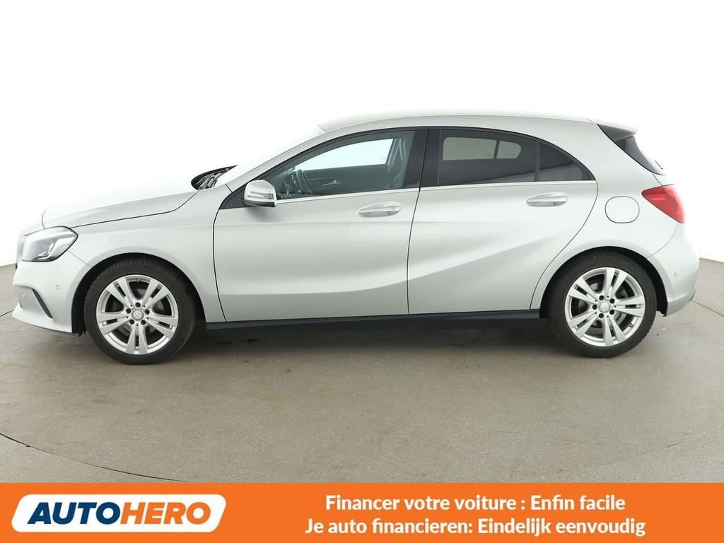 Mercedes-Benz A-Klasse 180 A 180 CDI BlueEfficiency Urban, Auto's, Mercedes-Benz, Voorwielaandrijving, Gebruikt, Zwart, 109 pk