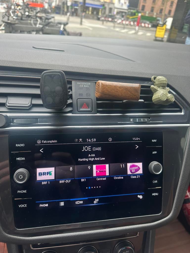 Te koop Vw Tiguan Allsppace, Auto's, Automaat, 4 cilinders, USB, 7 zetels