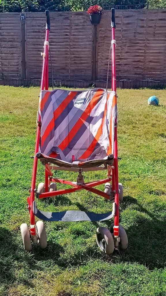 2 x Poussettes cannes-buggys à 4 roues – prix pièce, Enfants & Bébés, Enlèvement, Utilisé, Dossier réglable