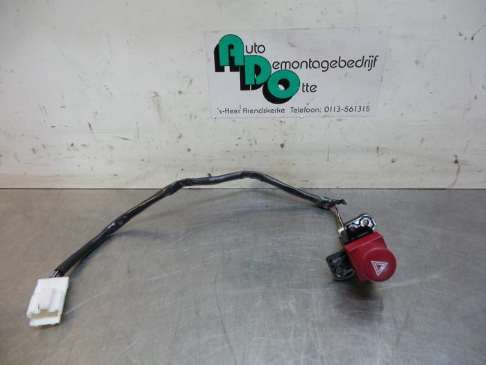 Paniekverlichtings Schakelaar van een Subaru Legacy (Legacy, Subaru, Gebruikt, -, -