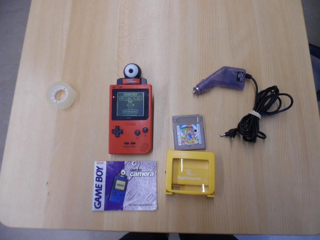 gameboy pocket Rood, Games en Spelcomputers, Ophalen of Verzenden, Gebruikt, Game Boy Pocket, Met games