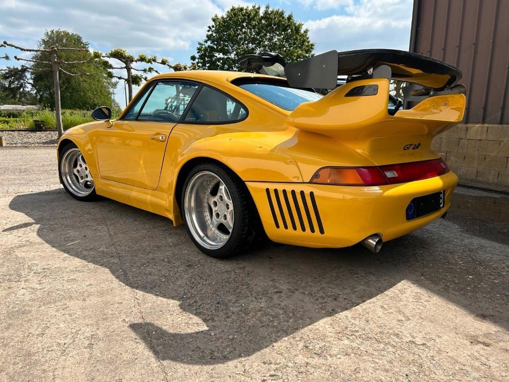 Porsche 911 993 GT2 EVO Speedgelb, Auto's, Porsche, Bedrijf, Elektrische ramen, Lederen bekleding, Lichtmetalen velgen, Sportpakket