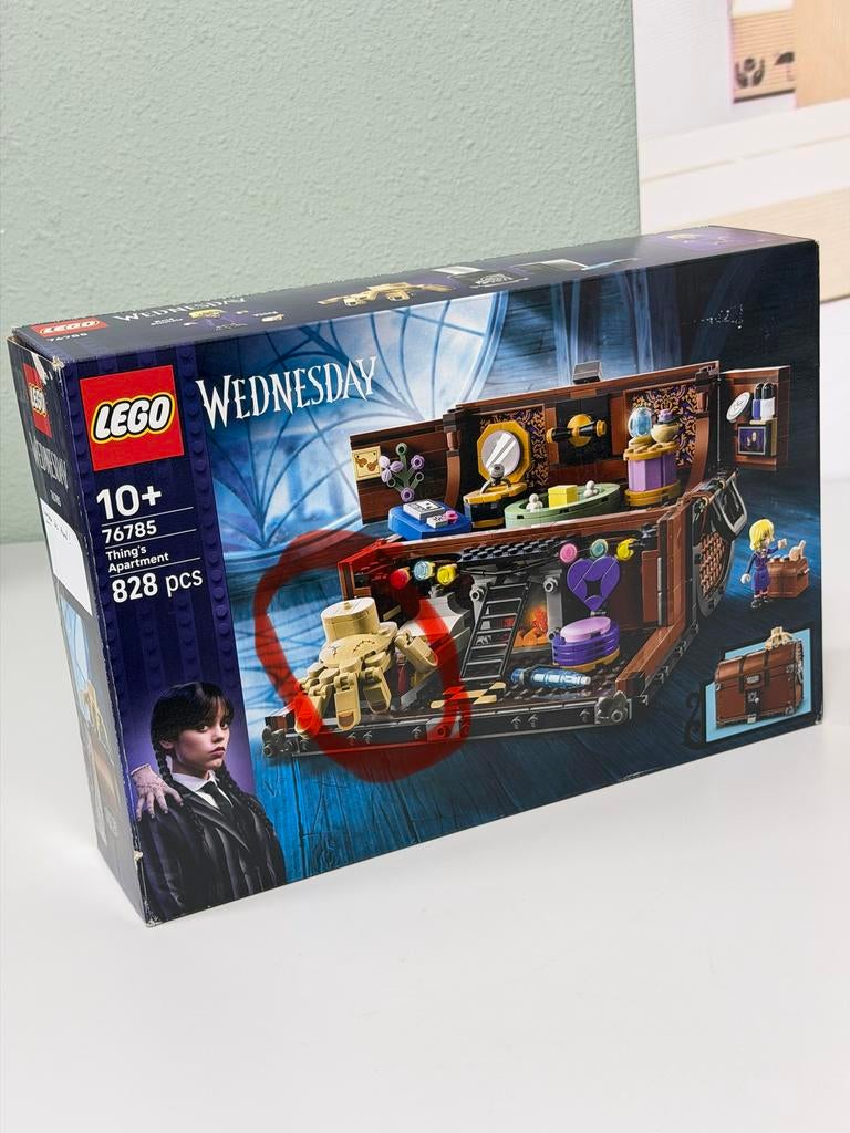 LEGO Wednesday 76785 Thing’s Apartment LETOP Incompleet Set, Kinderen en Baby's, Speelgoed | Duplo en Lego, Zo goed als nieuw