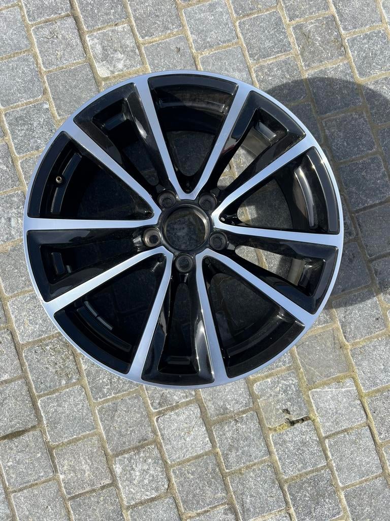 Jantes 18’ mercedes, Enlèvement