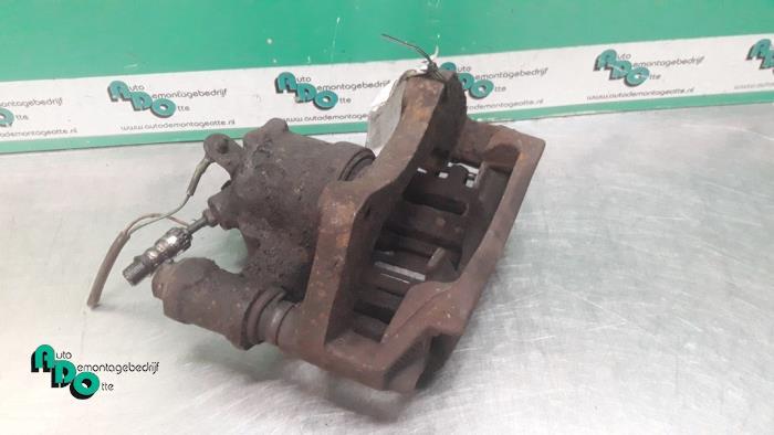 Remklauw (Tang) links-voor van een Peugeot Expert (Expert 95, Gebruikt, -, -, Ophalen of Verzenden