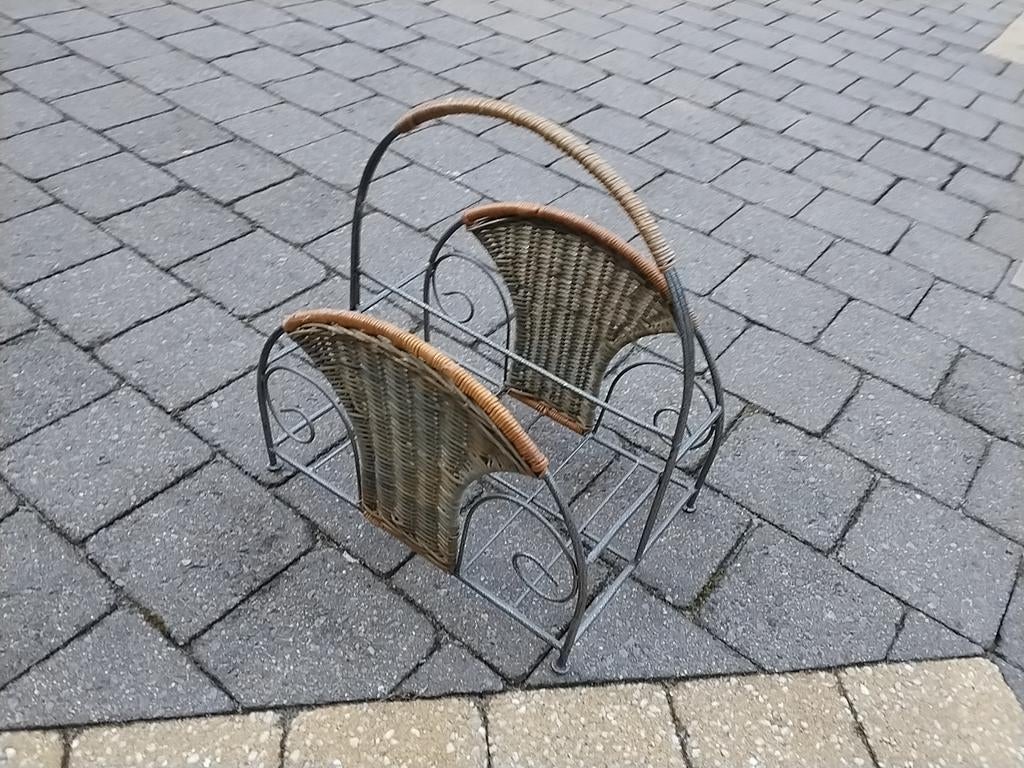 Porte journaux, Enlèvement