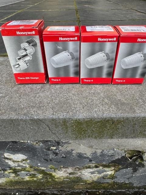 Radiator knoppen, Doe-het-zelf en Bouw, Ophalen of Verzenden, Nieuw, Radiator