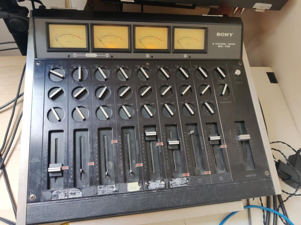Sony MX-710 8-kanaals vintage mixer, Muziek en Instrumenten, Ophalen