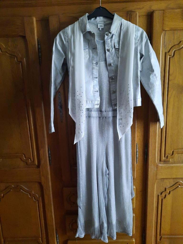 Communiekledij : prachtig ensemble  communie of lentefeest, Enlèvement