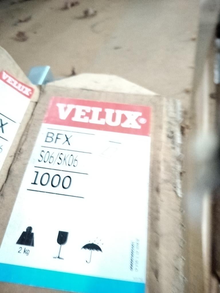 Velux BFX s06/sk06 1000, Doe-het-zelf en Bouw, Ophalen, Nieuw, Dakraam