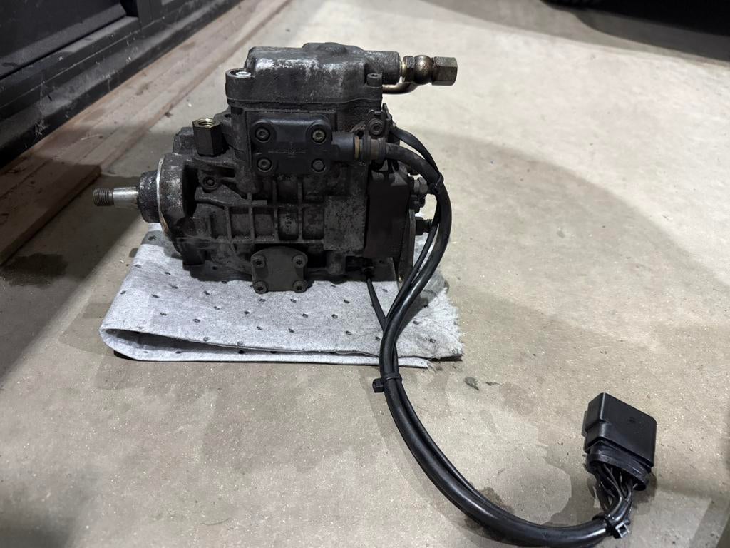 Vw t4 mazoutpomp 2.5tdi, Ophalen