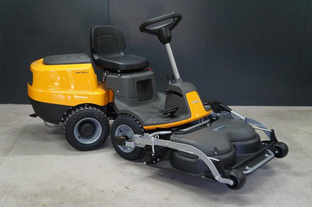 NIEUW, STIGA PARK 300LC, Tuin en Terras, Zitmaaiers, Ophalen