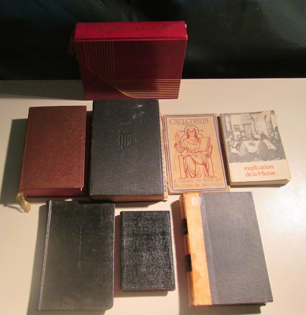 8 vieux livres religieux français, Enlèvement ou Envoi, Utilisé